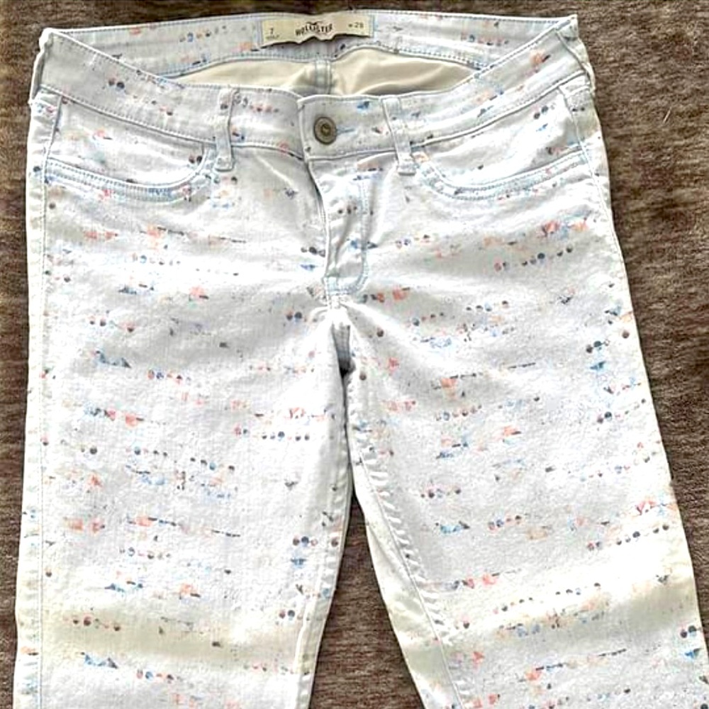 Vintage Hollister Skinny Jeans. You’ll never be able to find these again.